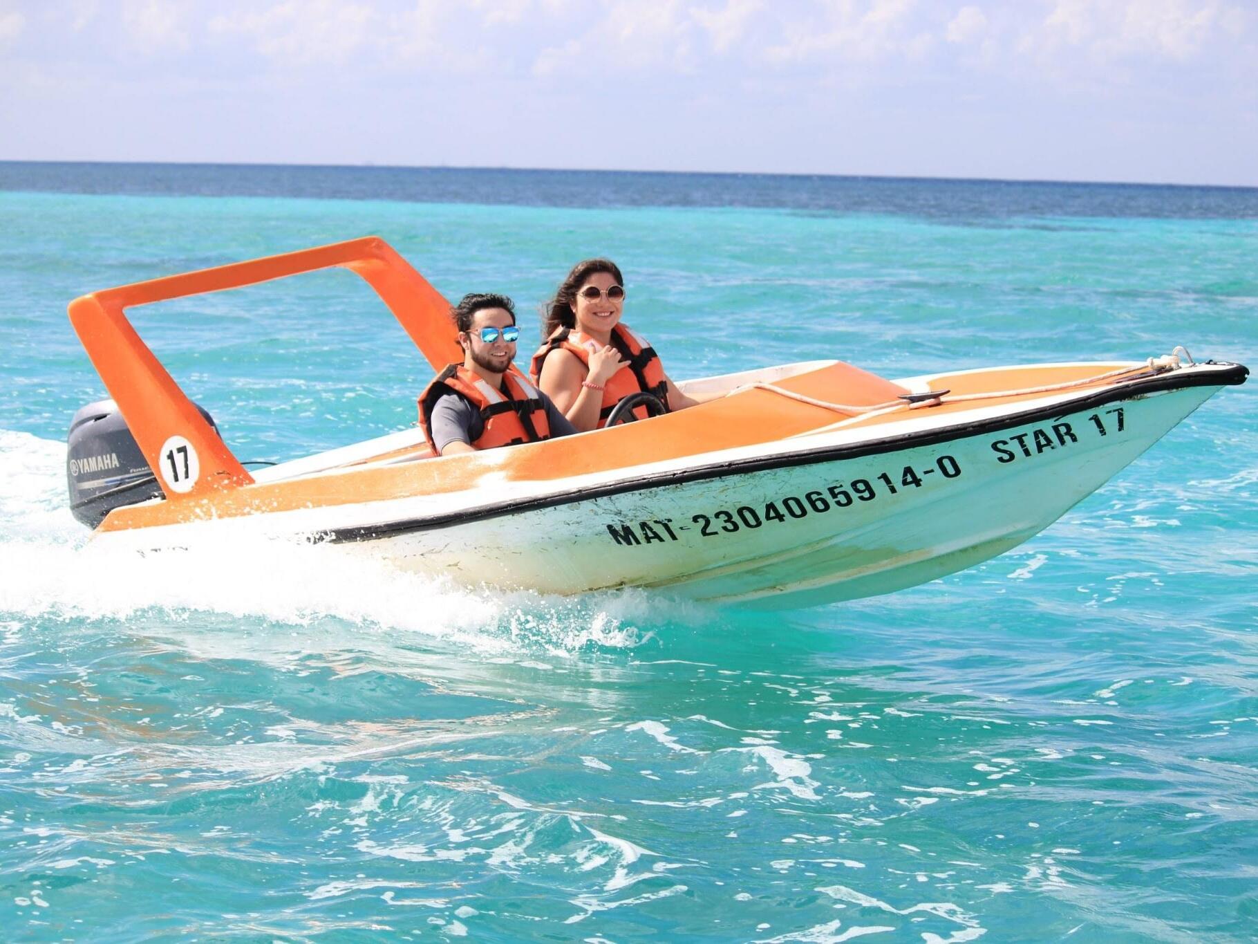 Out on a speedboat for one of our excursions on the cruise we took for our ten year anniversary! Nick was a pro!