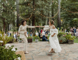 Couple sharing first dance at wedding, Emily Coles Dance SF San Francisco Dance Lessons