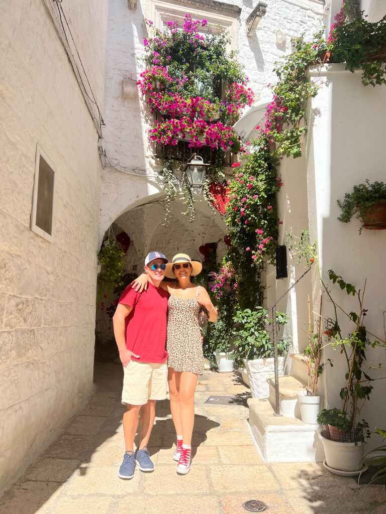 Hot summer day in Puglia, all we could think about was the next place we would stop to eat.

In una caldissima estate in Puglia, tra una mangiata e l'altra.