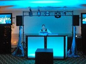 A Vip Party Production - Photo Booth - Perrinton, MI - Hero Gallery 2