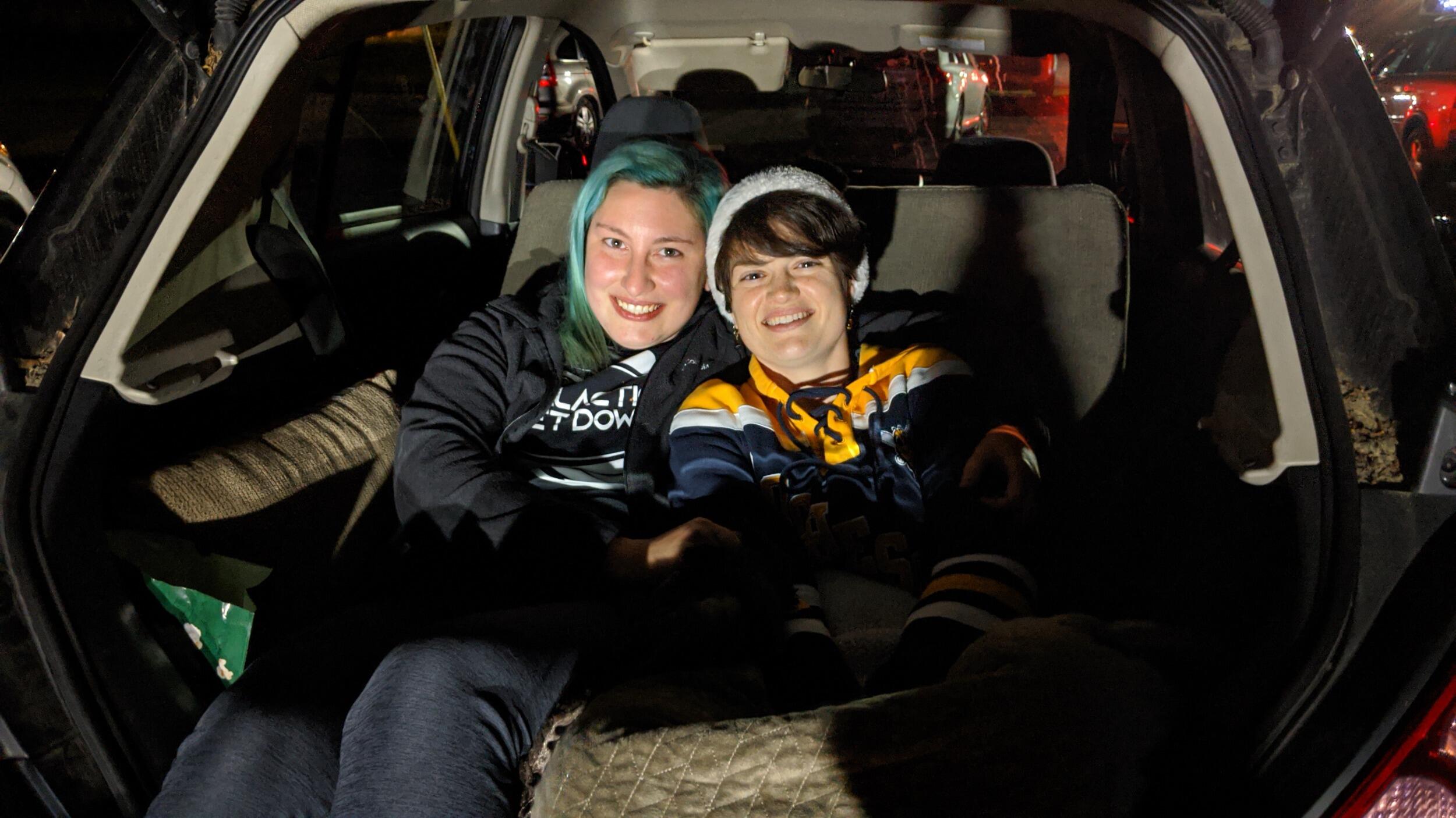 Drive-in portable couch