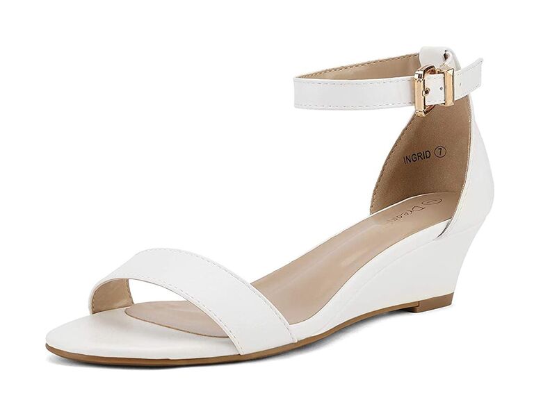 White low hot sale platform sandals