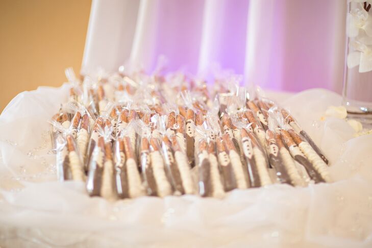 Chocolate Covered Pretzel Favors