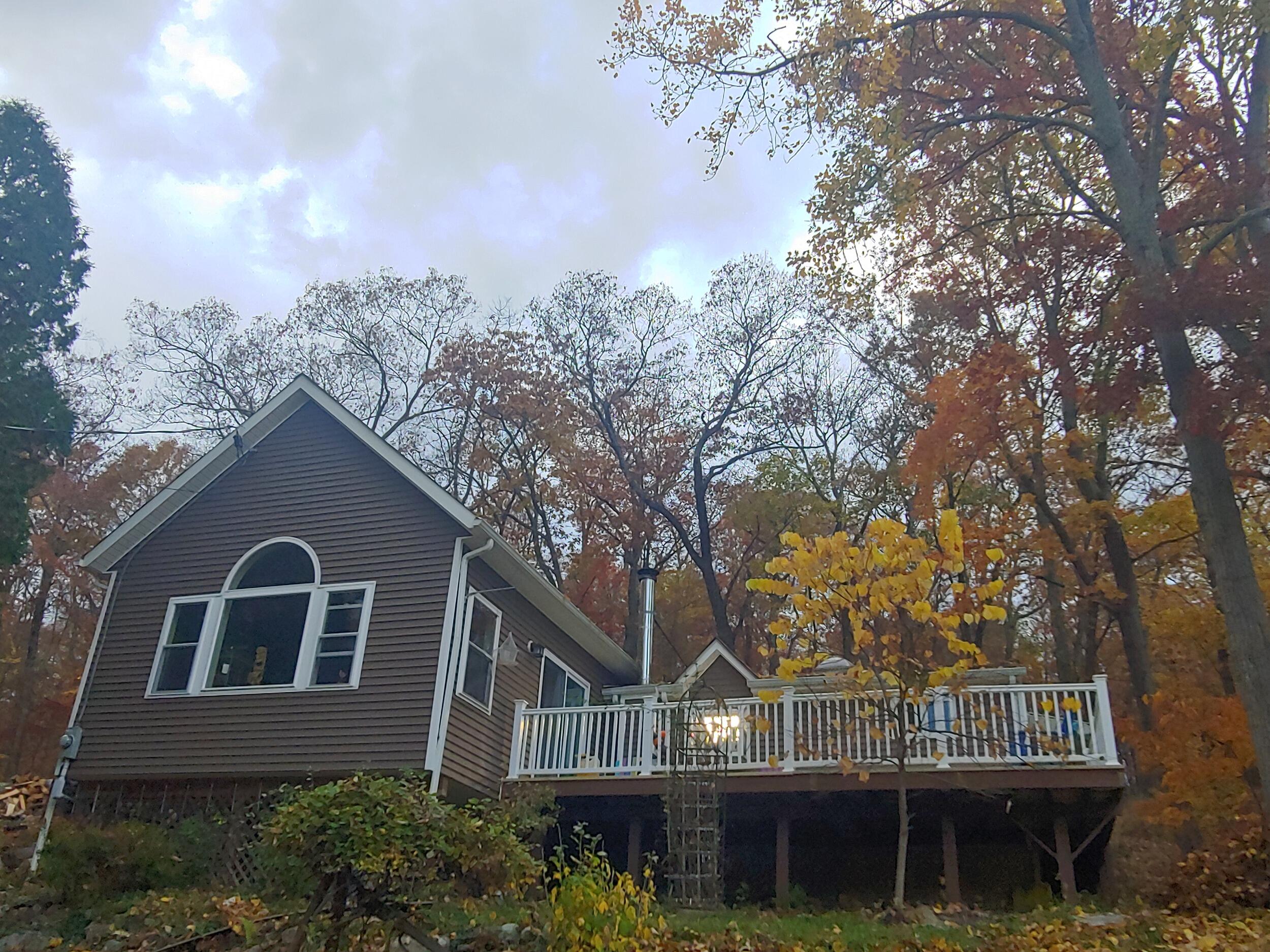 Another home improvement... We got our deck redone! 🏡 