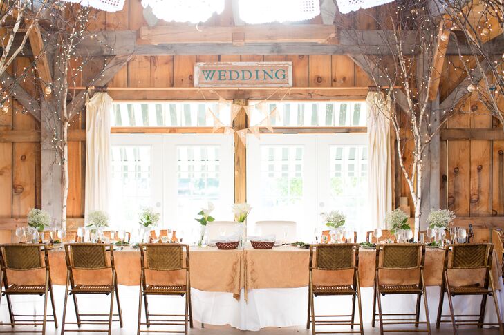 Rustic Alerin Barn Reception