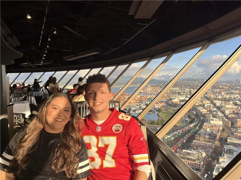Revolving Restaurant in Vancouver, Canada! 
