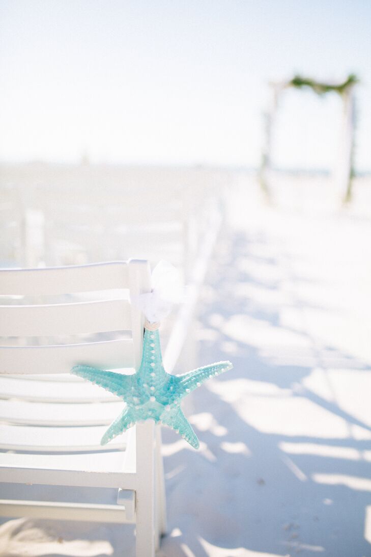 Simple Blue Starfish Aisle Decor