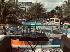 Above Satellite - DJ - Miami Beach, FL - Hero Gallery 1