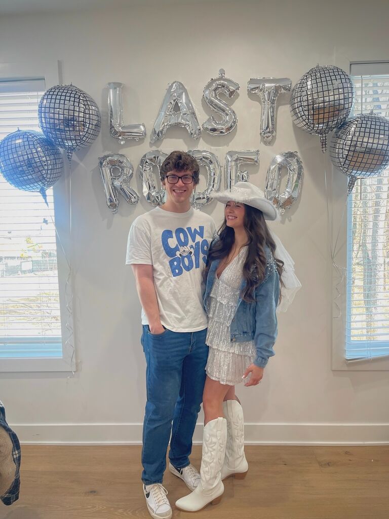 Bryce & Jacqueline had a joint bachelor/bachelorette party in Nashville with friends!