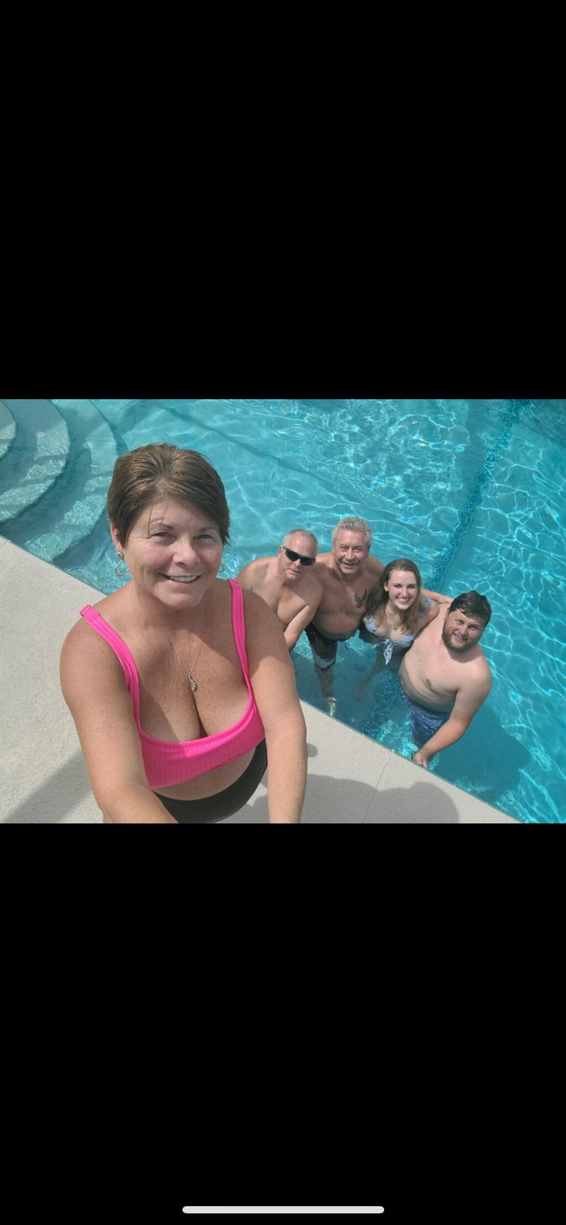 Florida with Thomas's Aunt, Uncle, and grandpa. ❤️