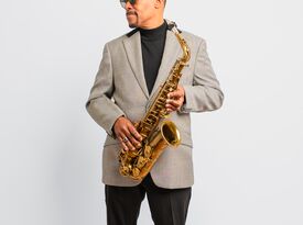 Shawn Raiford - Saxophonist - Mansfield, TX - Hero Gallery 2