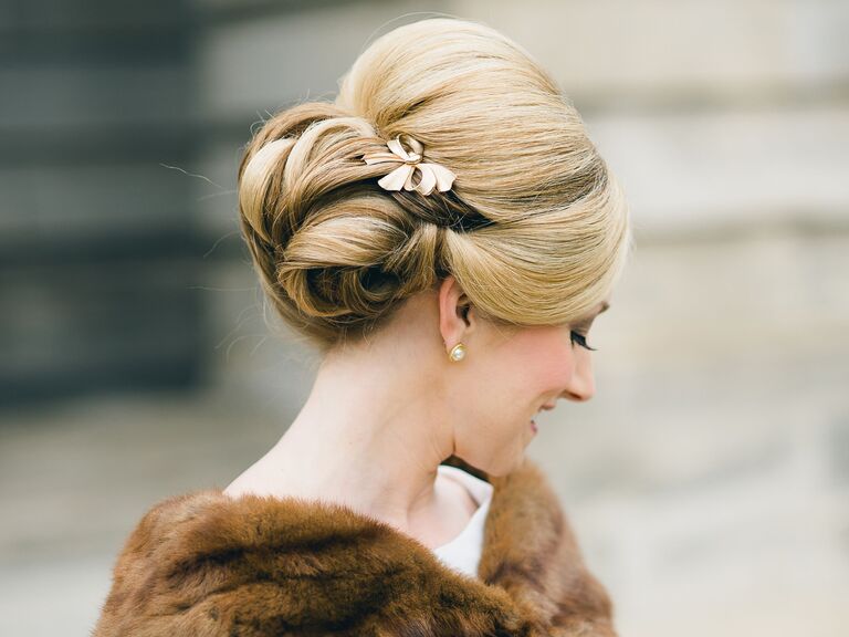 42 Best Bridal Hairstyles To Match With Sarees: From Braided Bun