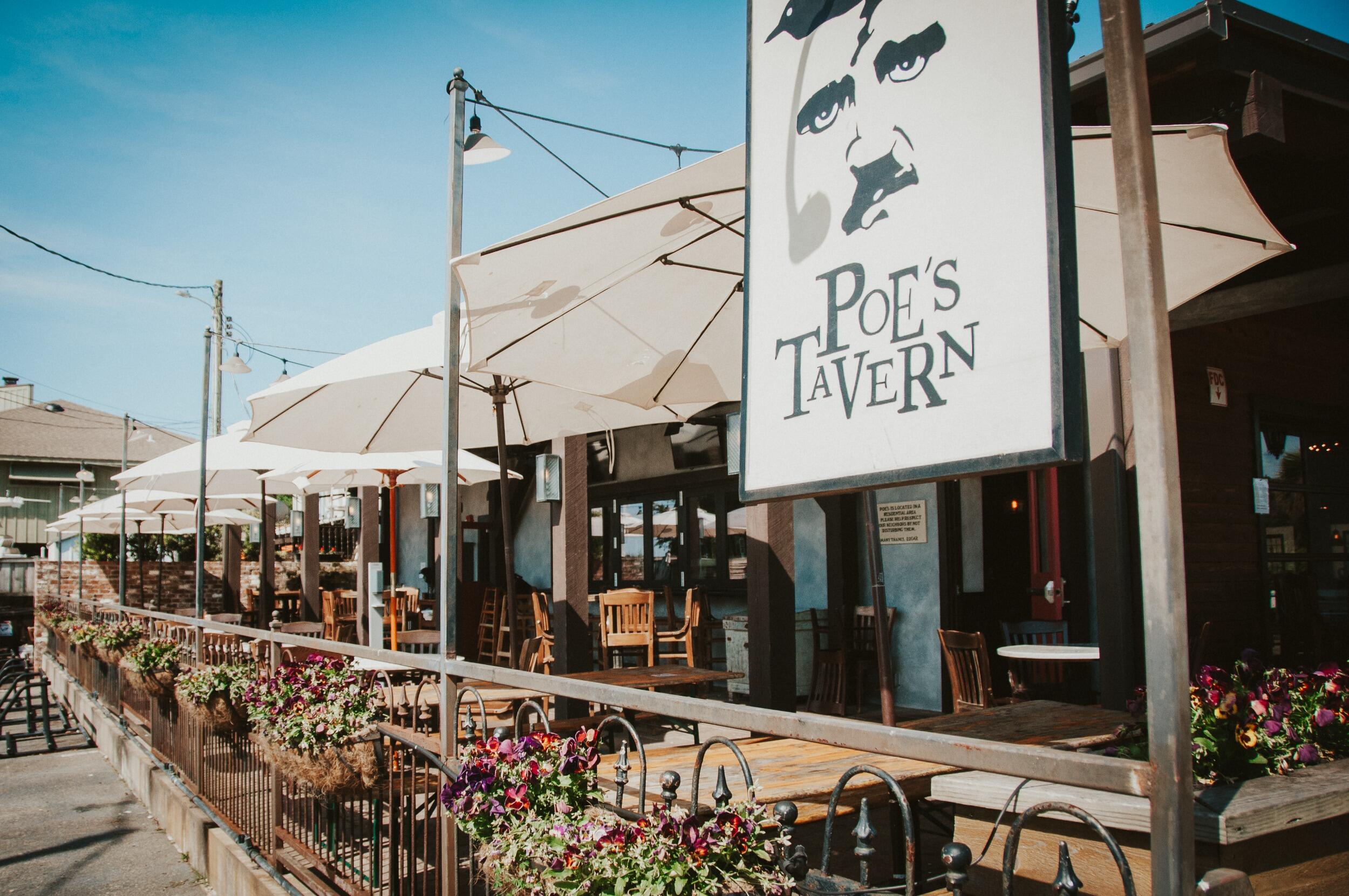 Corrin and Gina went on their first date at Poe's Tavern in Neptune Beach, and they hit it off instantly!
