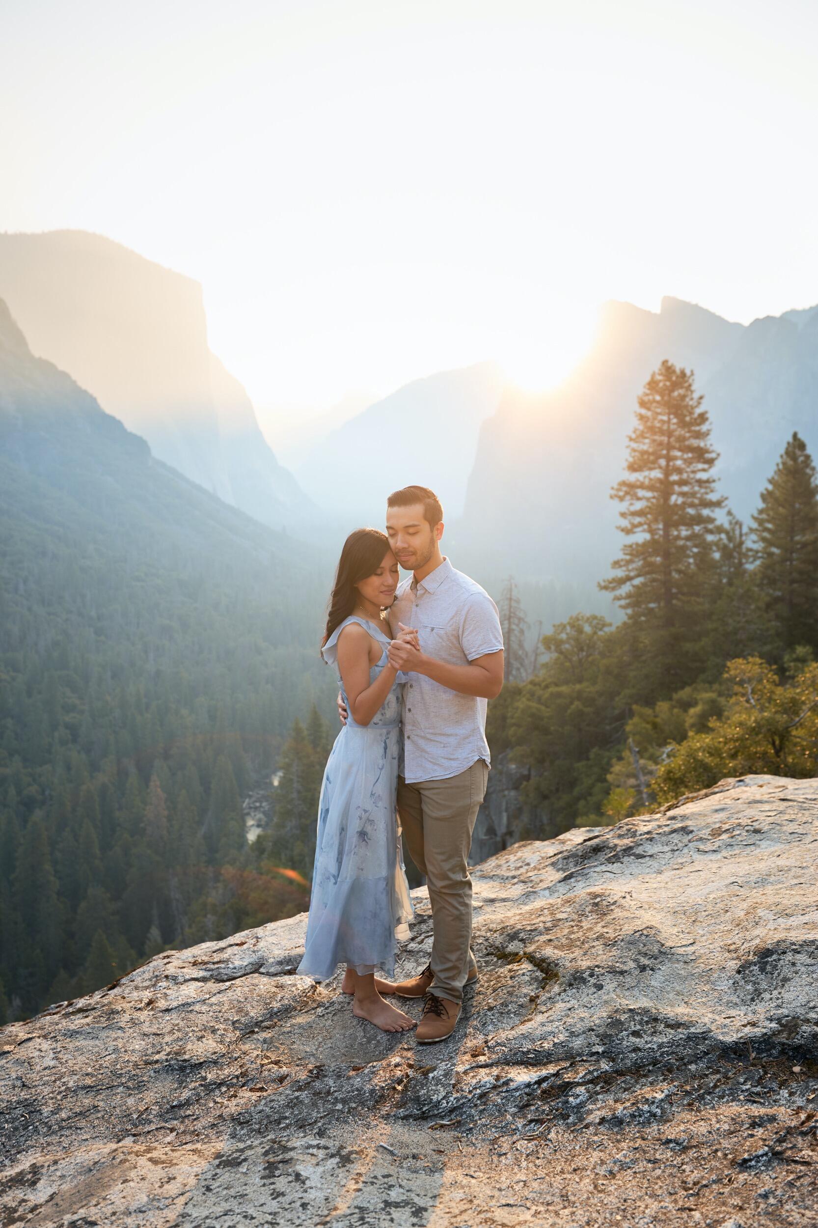 Engagement Photoshoot - Yosemite