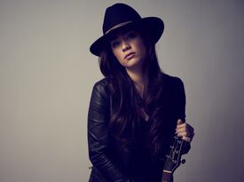 Melissa Bret - Singer Guitarist - Atlanta, GA - Hero Gallery 2