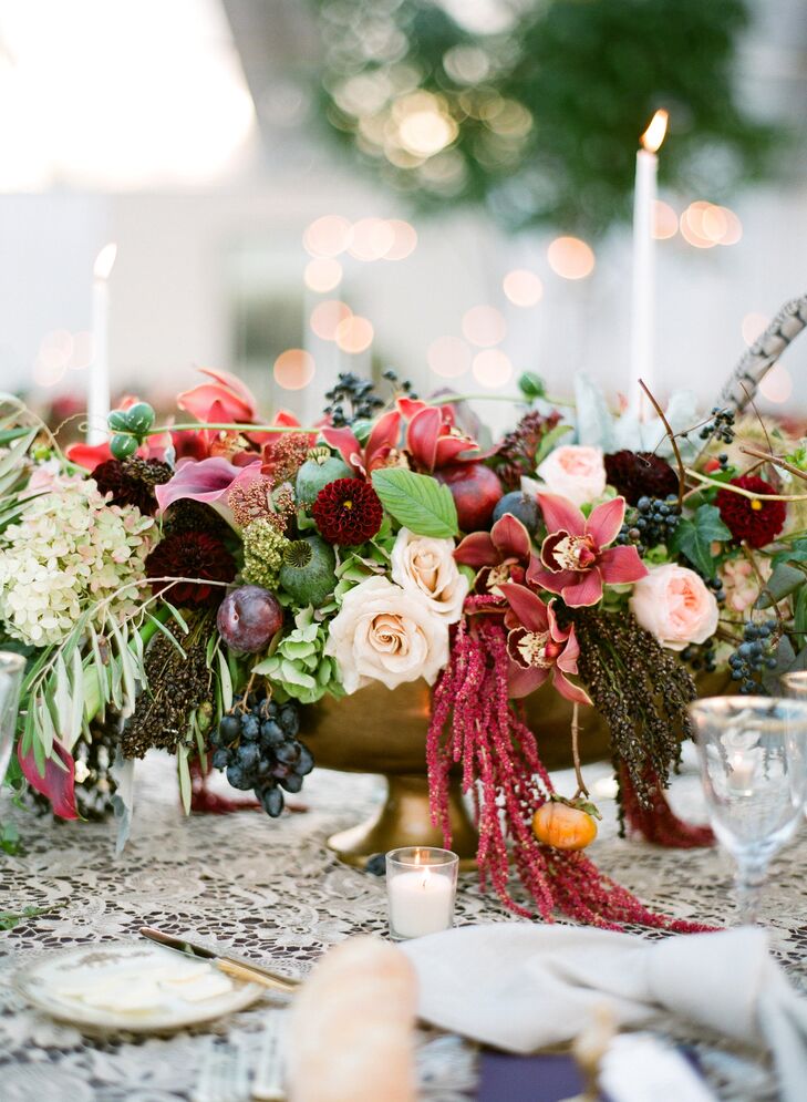 Fall-Themed Centerpiece with Roses and Amaranthus