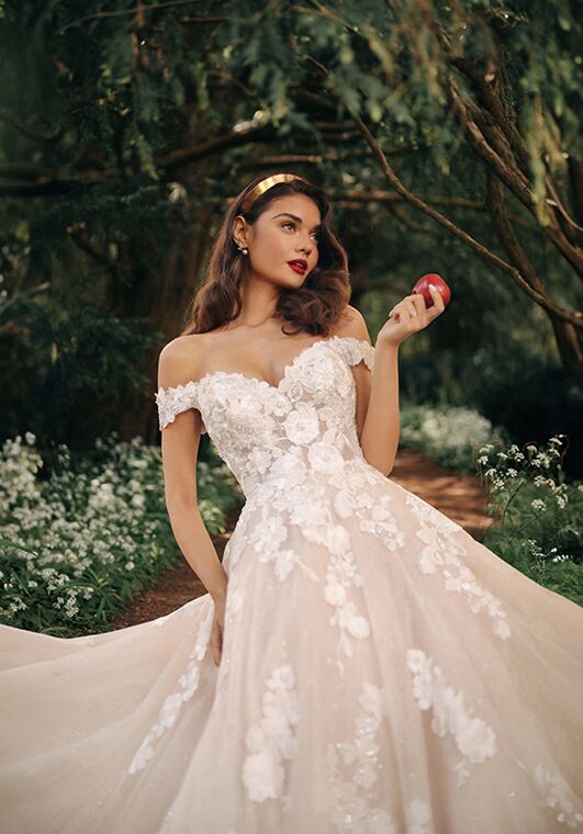 Disney Fairy Tale Weddings SnowWhite - DP407 Wedding Dress | The Knot