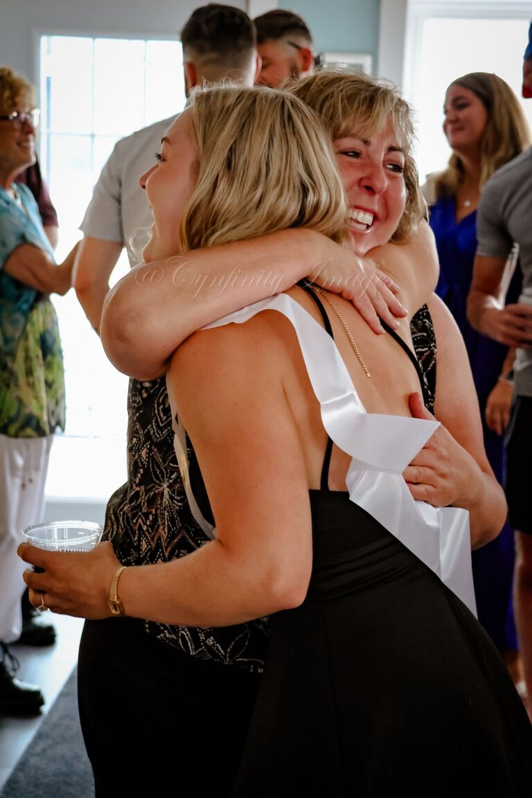 Between Darienne's mom, Valerie, and Kyle's mom, Annette, the couple has the highest example of love and party planning to live up to! 
