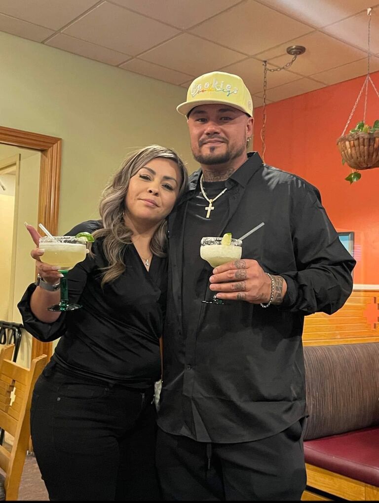 Surrounded by their children, family and friends Jason surprised Gloria with a wedding proposal!! With a Yellowstone inspired poem Jason wrote for Gloria