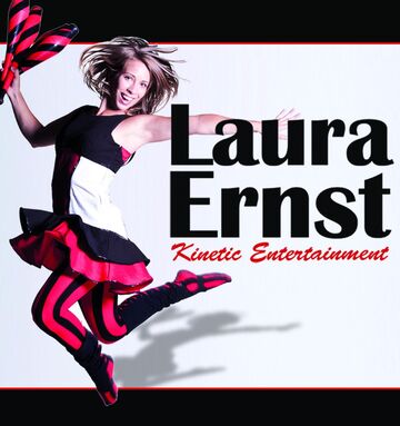 Laura Ernst - Juggler - Des Moines, IA - Hero Main