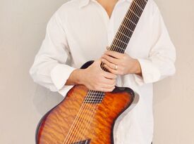 Nate Lopez 8-String hybrid Guitarist - Acoustic Guitarist - Santa Rosa, CA - Hero Gallery 4