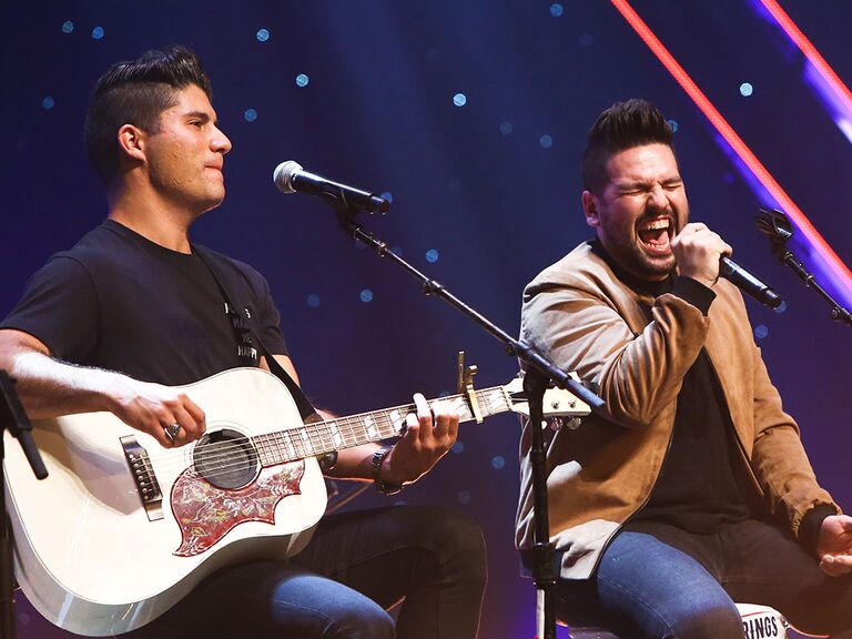 20 Dan and Shay Wedding Songs to Plan Your Playlist