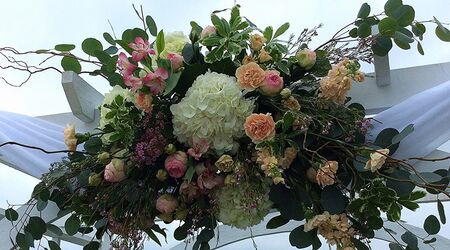 Custom Florals Lancaster, Pa, Wedding Flowers and Design for Every Bride