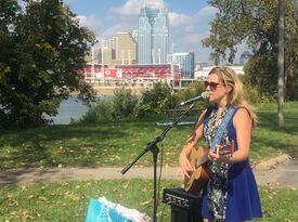Allison Bishop Music - Singer Guitarist - Cincinnati, OH - Hero Gallery 1