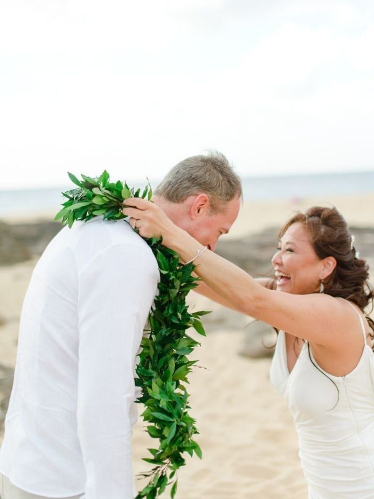 lei ceremony at wedding in Hawaii