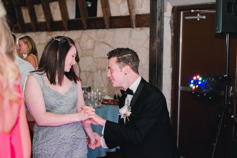 Syma made it back to Austin for the second time in April 2018 to attend Bryce & Sydney's wedding. 