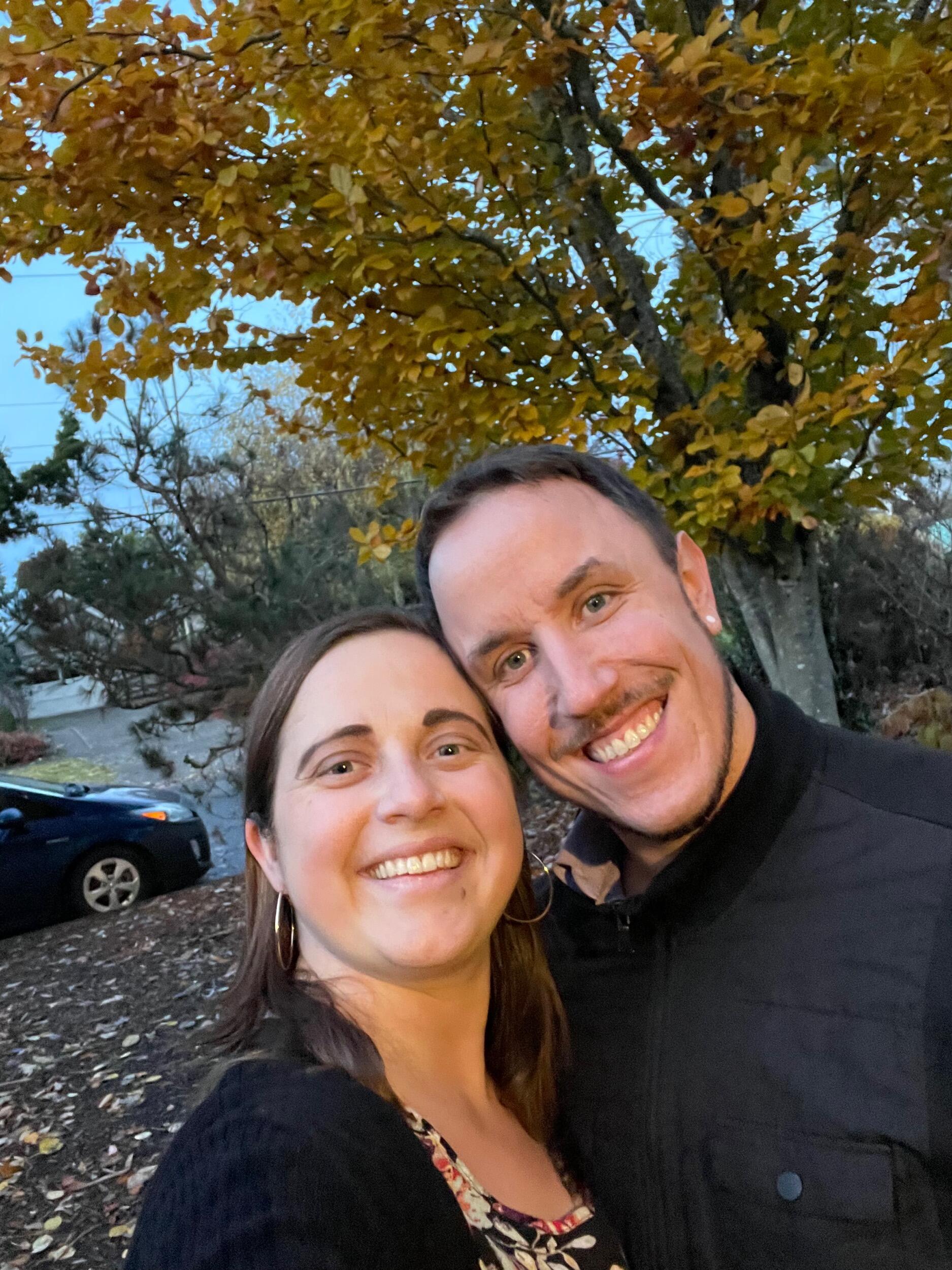 Spent Thanksgiving in Tacoma with Russell's mom, brother and his wife. The fall leaves were just stunning!