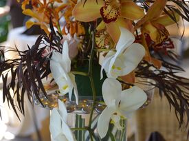 Beautiful Blooms by Larry - Florist - Carlsbad, CA - Hero Gallery 4
