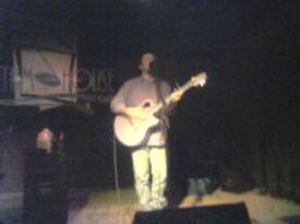 Jeff Marks - Singer Guitarist - Pittsburgh, PA - Hero Gallery 4