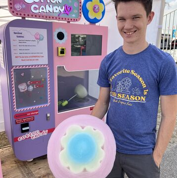 Robot Arm Cotton Candy Vending Machine - Caterer - Orlando, FL - Hero Main