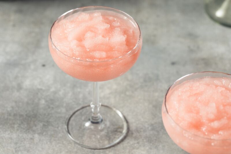 Barbie theme party ideas: frose