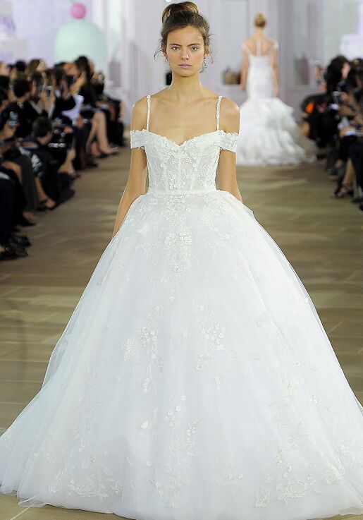 25 Gorgeous Wedding Dresses Inspired By Disney Princesses