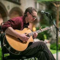 Charlie Giargiari - Acoustic Guitarist, profile image