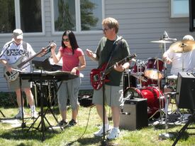 TOP PRIORITY BAND - Classic Rock Band - Blacklick, OH - Hero Gallery 2