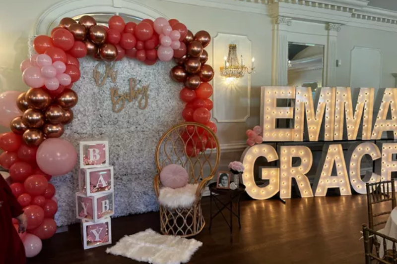 Photo backdrop balloon wall decor