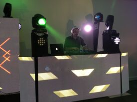 JEBEX DJ Services - Latin DJ - Vancouver, BC - Hero Gallery 4