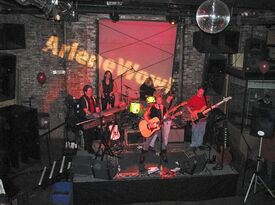 ArleneWow! - Singer Guitarist - Wallingford, CT - Hero Gallery 4