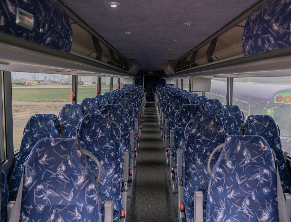 Silver Sand Coach / Mobile Boogie + Updated Prices - The Knot