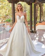 Jasmine Couture Taylor Wedding Dress | The Knot