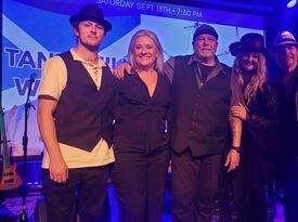 The Chain-Fleetwood Mac Tribute - Fleetwood Mac Tribute Band - Charlotte, NC - Hero Gallery 2