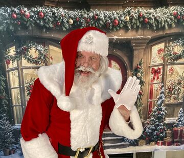 Classic Santa Gregory - Santa Claus - Macomb, MI - Hero Main