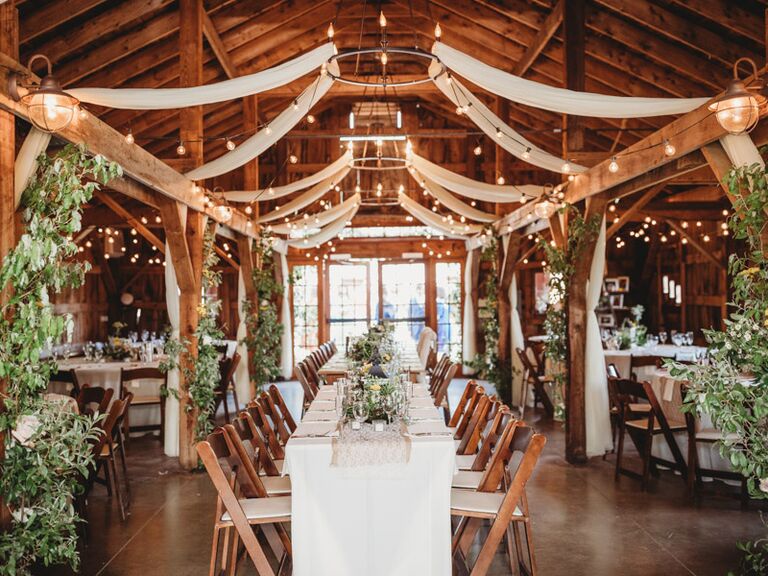 13 Barn Wedding Venues in New Hampshire