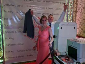 Royal Entertainment - Photo Booth - South Hackensack, NJ - Hero Gallery 4