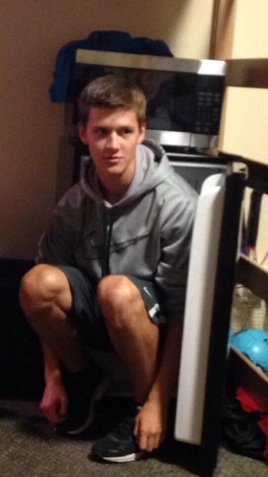 Cort got settled at Drake University in the fall of 2014. Starting college and moving to a new state really turned a new chapter in Cort's life — and thus "Freshman Cort" was born. Sure he may have pierced his ears after losing a No-Shave November bet, but he also made some incredible connections that would last a lifetime. Groomsmen Collin Miller and Chris Higgins lived in Cort's freshman dorm and chose to live with Cort for the next 3 years (and beyond). While at Drake, Cort played saxophone in the band and was in the business fraternity Delta Sigma Pi. 