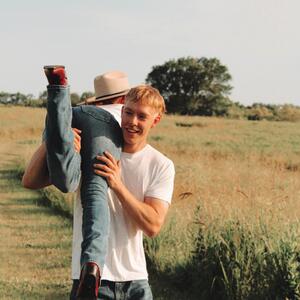Gallery Photo 9