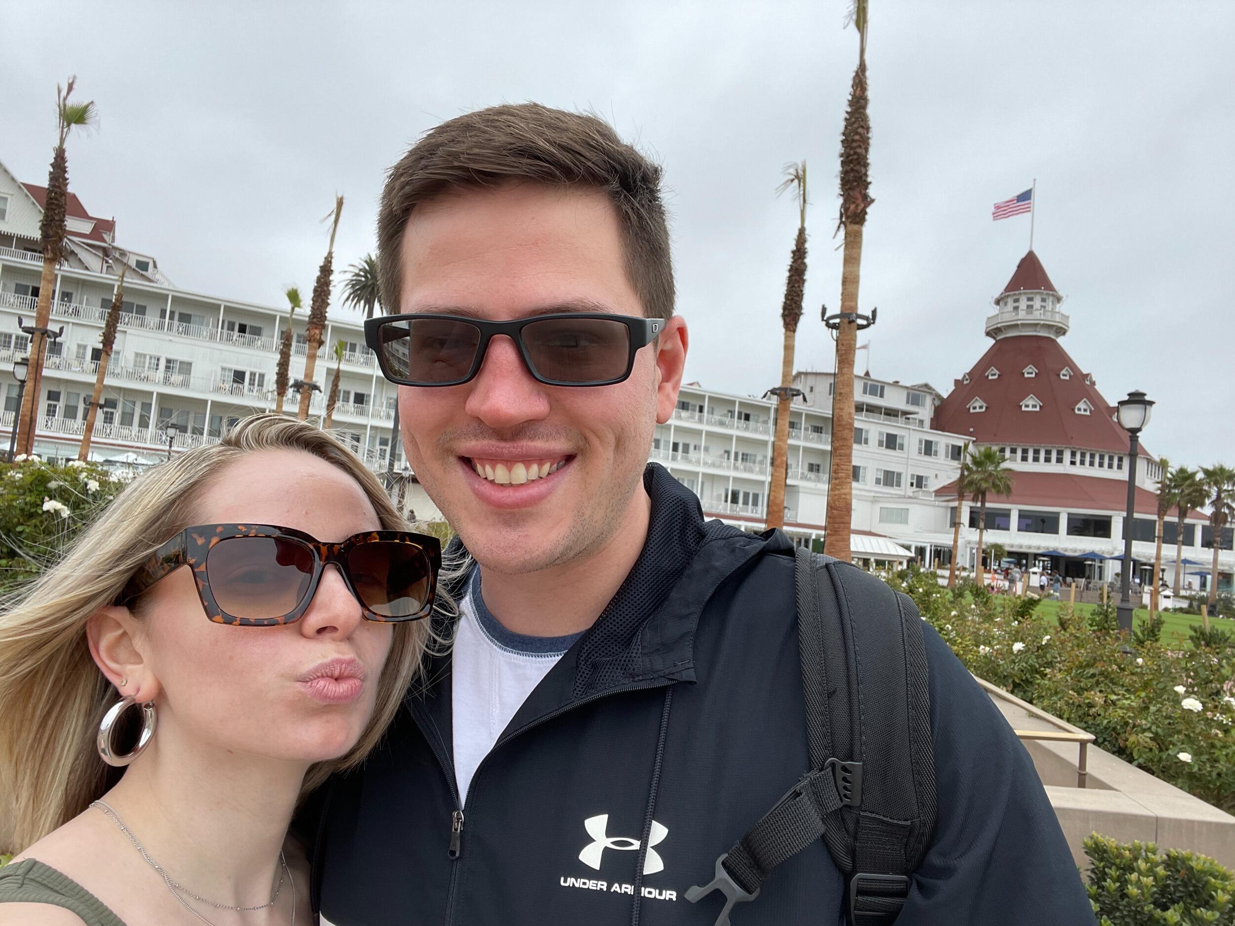 Daniel and Elizabeth traveled to San Diego and stayed at the famous, Hotel Del Coronado! They tried In N' Out burger, went to La Jolla, and more!